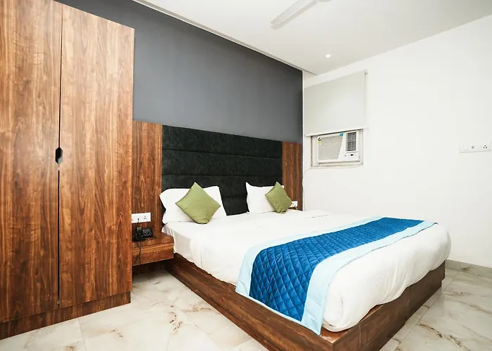 Hotel Ishaan Palace Near Igi Delhi Airport