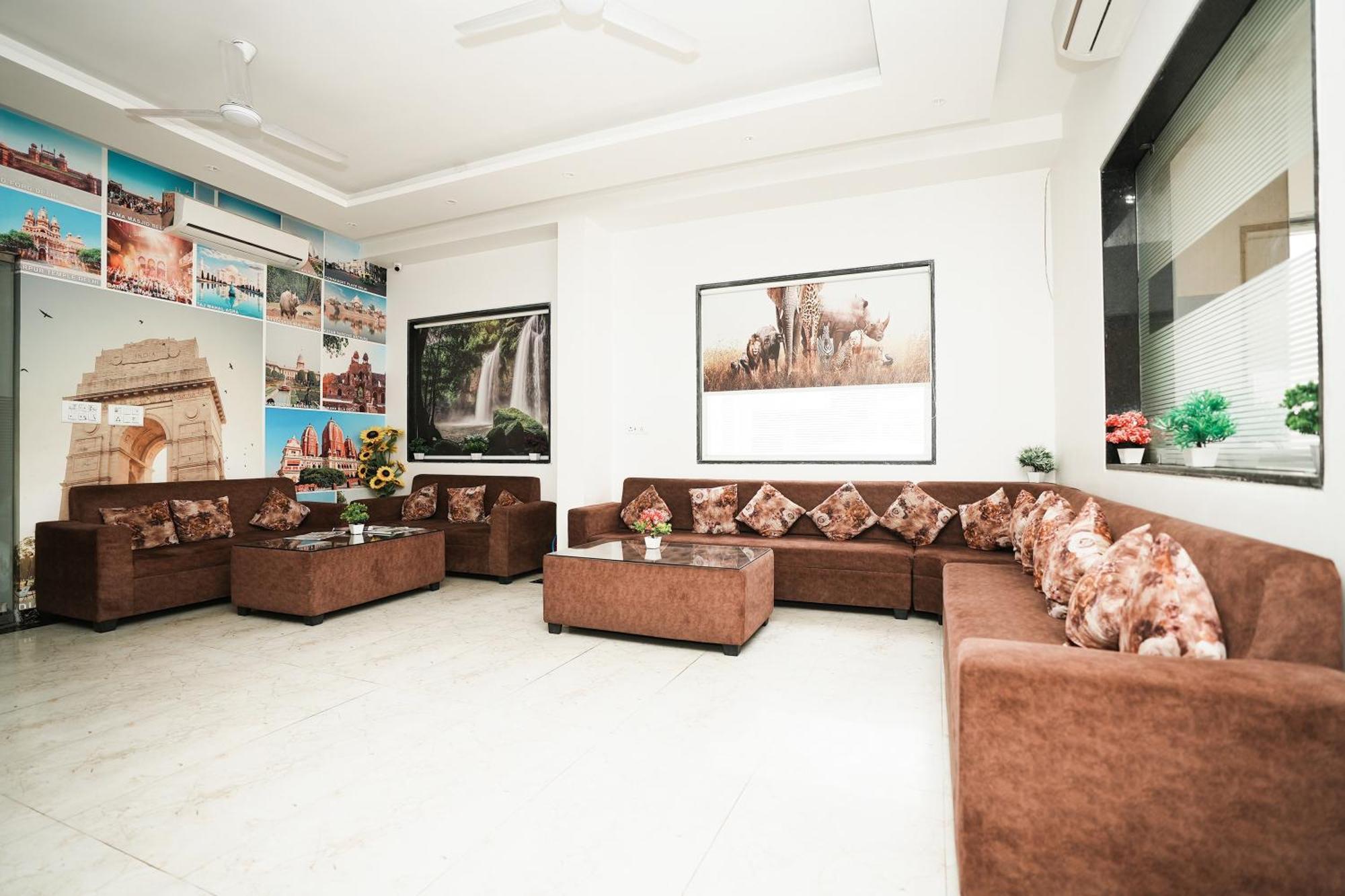 Ishaan Palace Near Igi Delhi Airport Hotel 3*